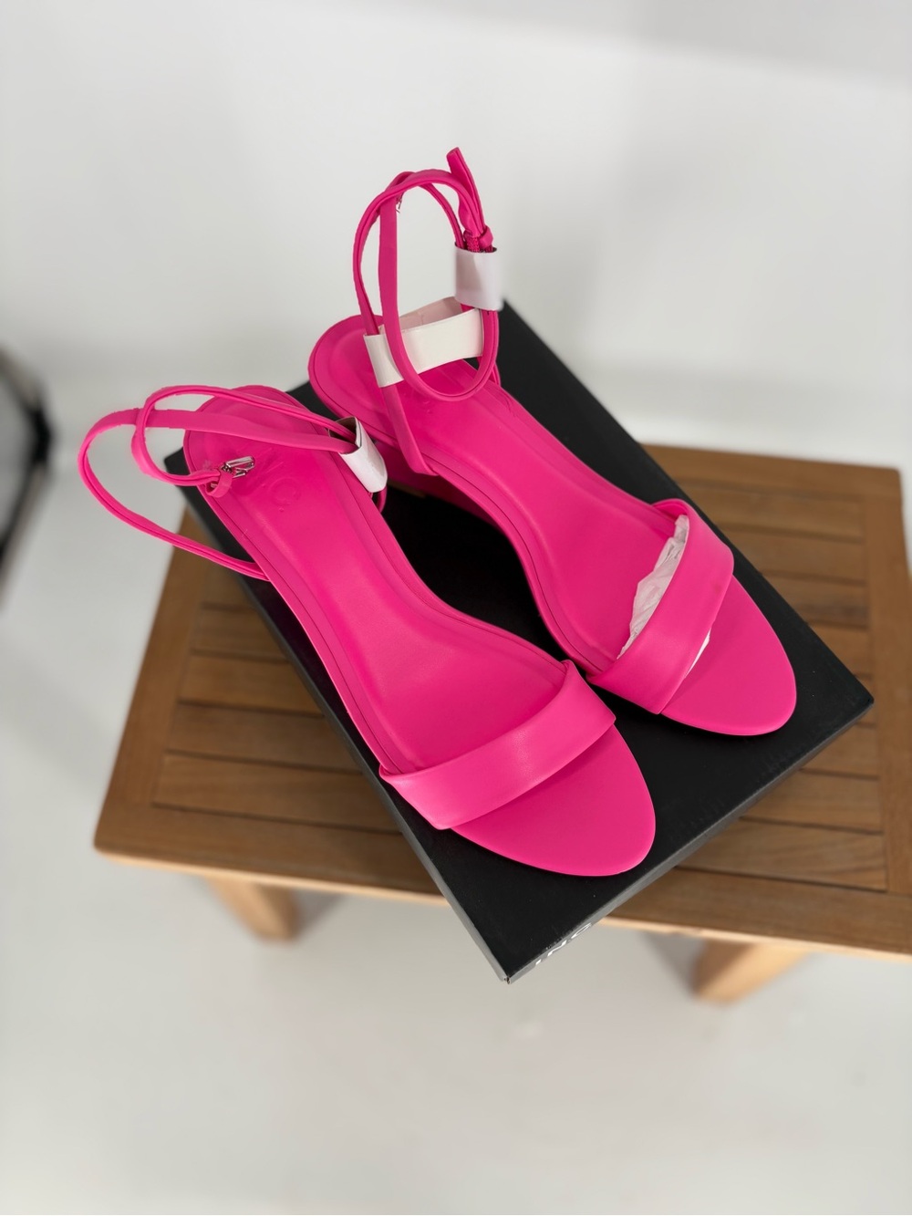 New women’s INC International Concepts Hot Pink Ankle-Strap Sandals size 9